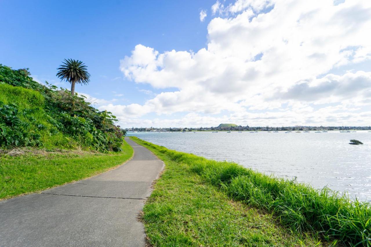 Villa Sunnyhills Viewside Town House Auckland Exterior foto